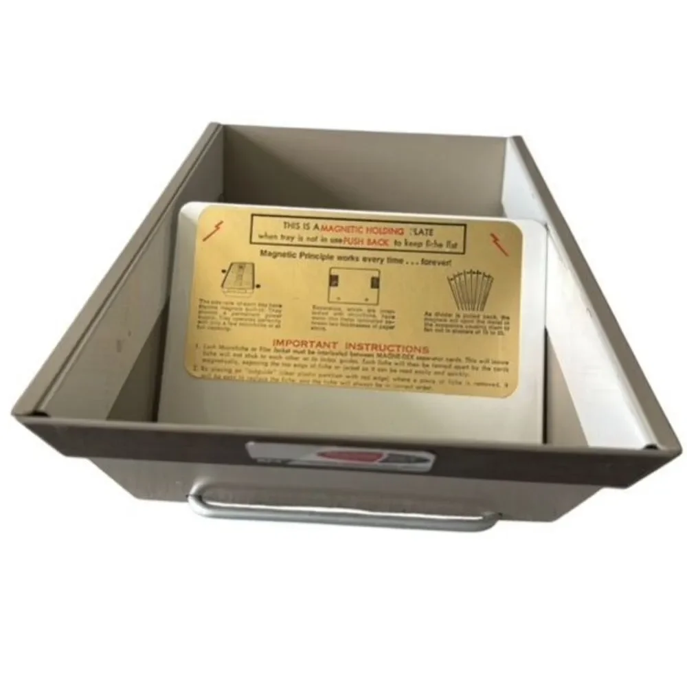Vintage Magne Dex Mini-Micro Finder Tray